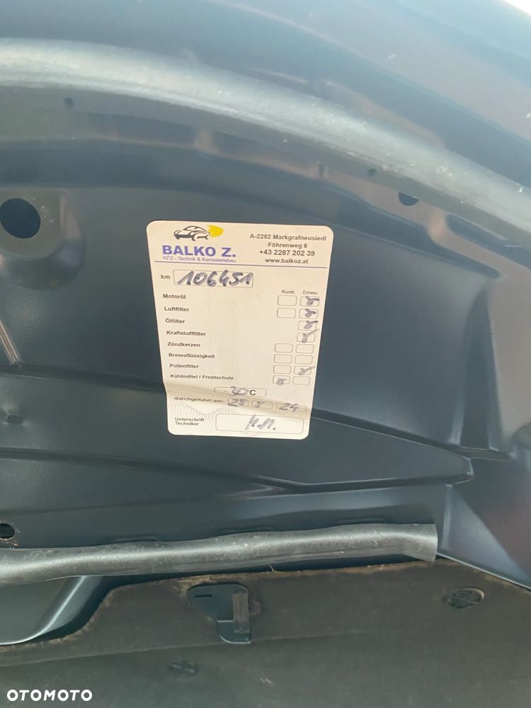 Nissan Qashqai 1.6 DCi Xtronic ACENTA - 37