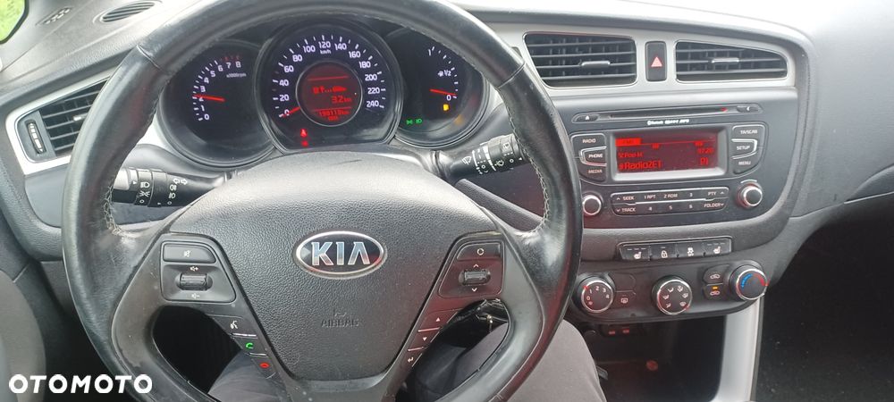 Kia Ceed 1.4 CVVT - 8