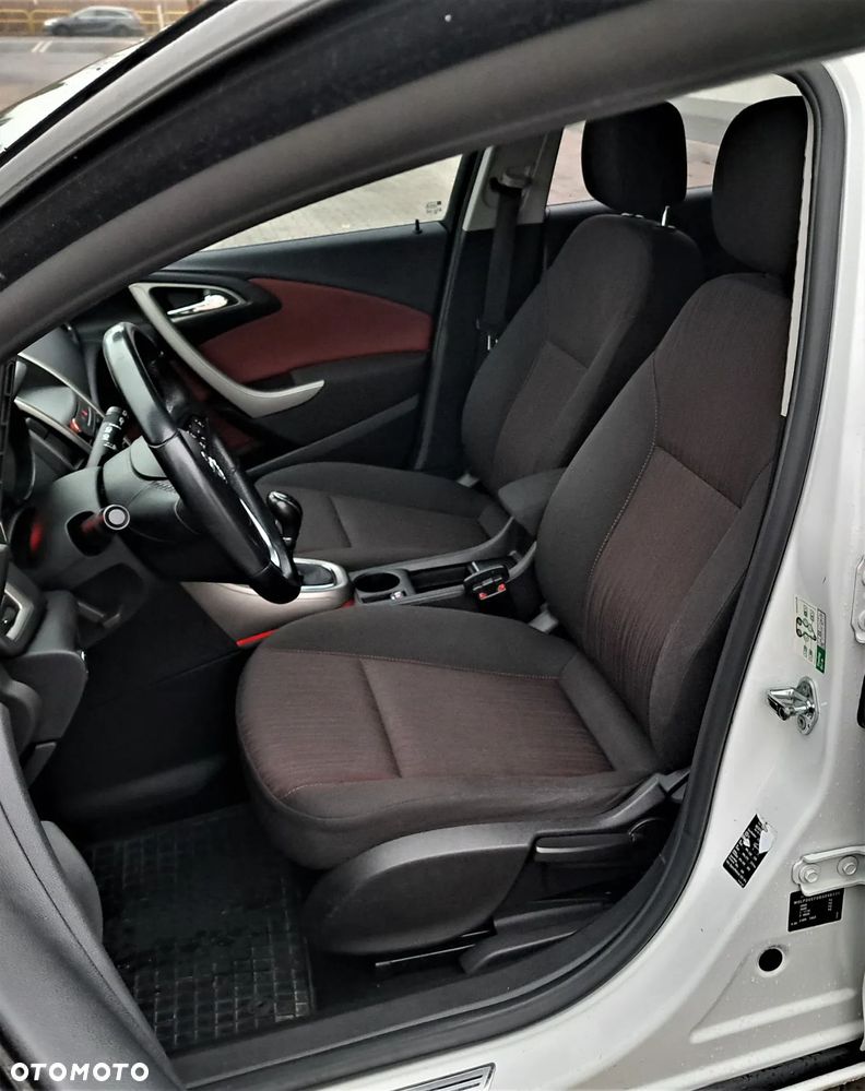 Opel Astra 1.7 CDTI DPF - 13