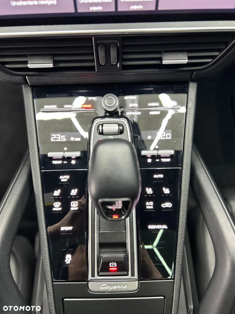 Porsche Cayenne Tiptronic S - 10