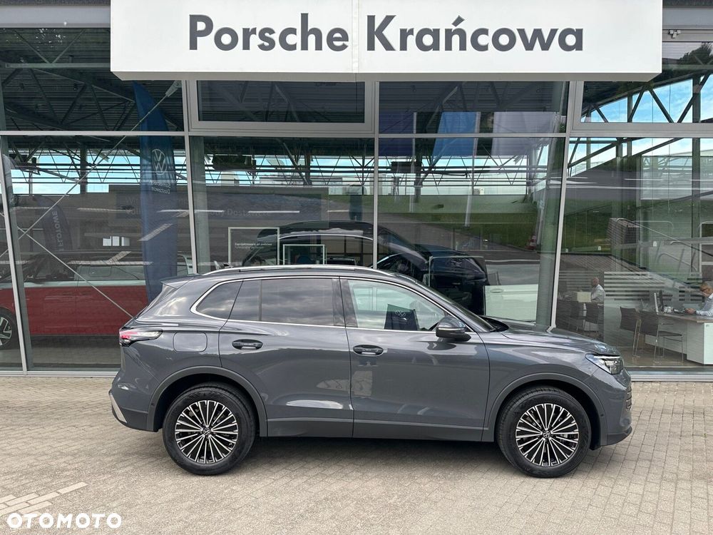 Volkswagen Tiguan 1.5 eTSI Elegance DSG - 10