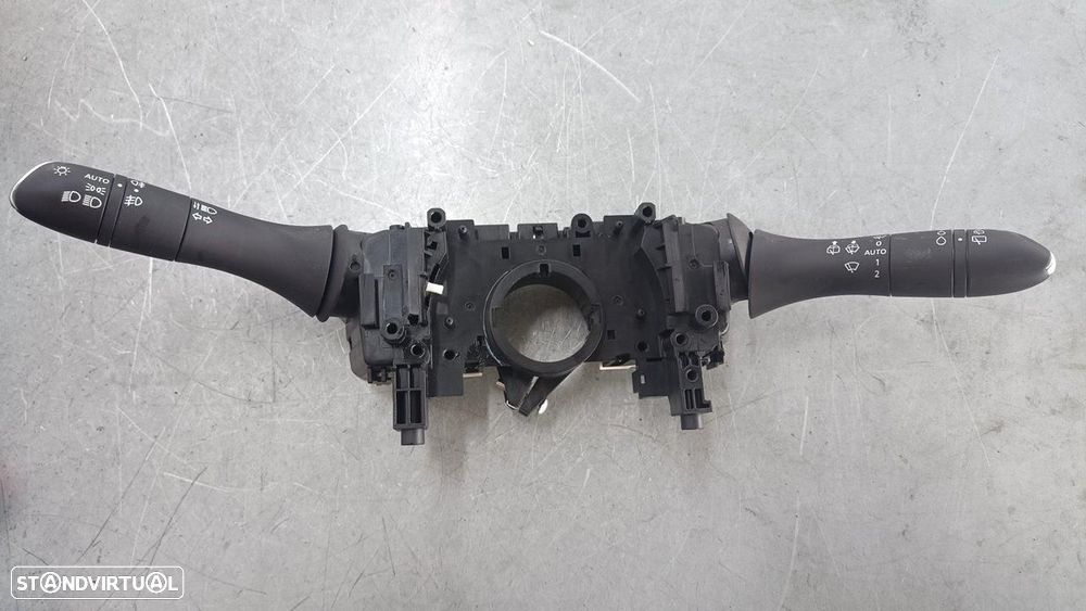 COMANDOS DOS PISCAS RENAULT MEGANE IV BERLINA 5P - 1