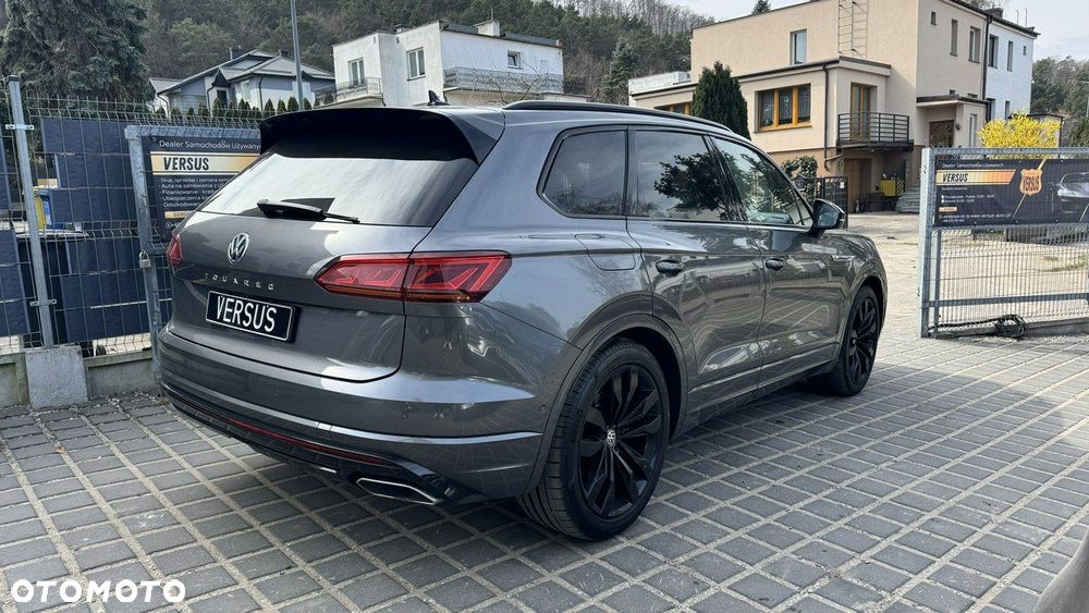 Volkswagen Touareg - 4