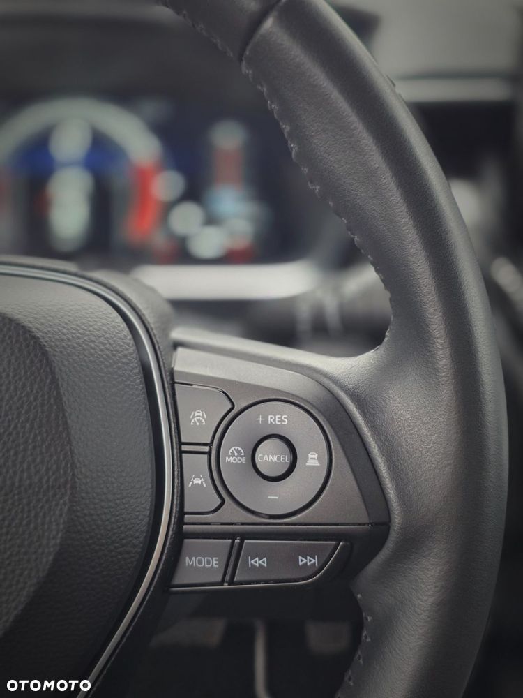 Toyota Corolla 1.8 Hybrid Comfort - 18