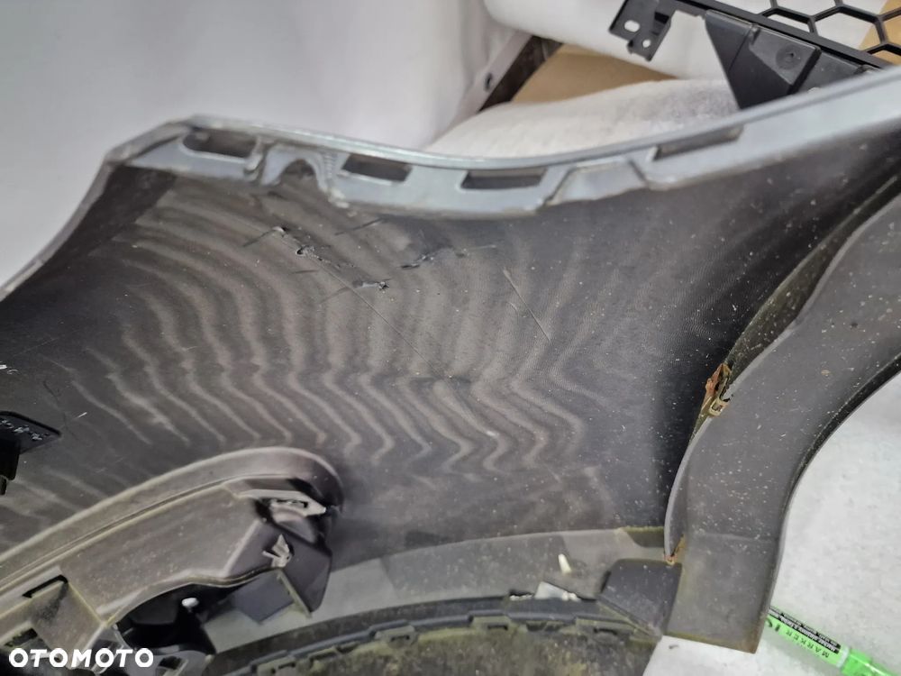 VW GOLF VI 6 5K0 08- ZDERZAK PRZEDNI PRZÓD NA SPRYSKI + 4X PDC Z KOMPLETEM KRATEK , NR 5K0807221 , NR AUKCJI NZ1058 - 28