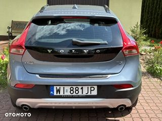 Volvo V40 - 2