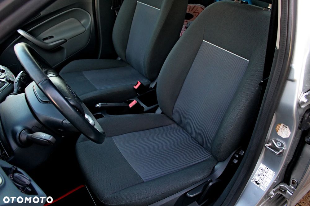 Ford Fiesta 1.25 Silver X (Trend) EU5 - 15