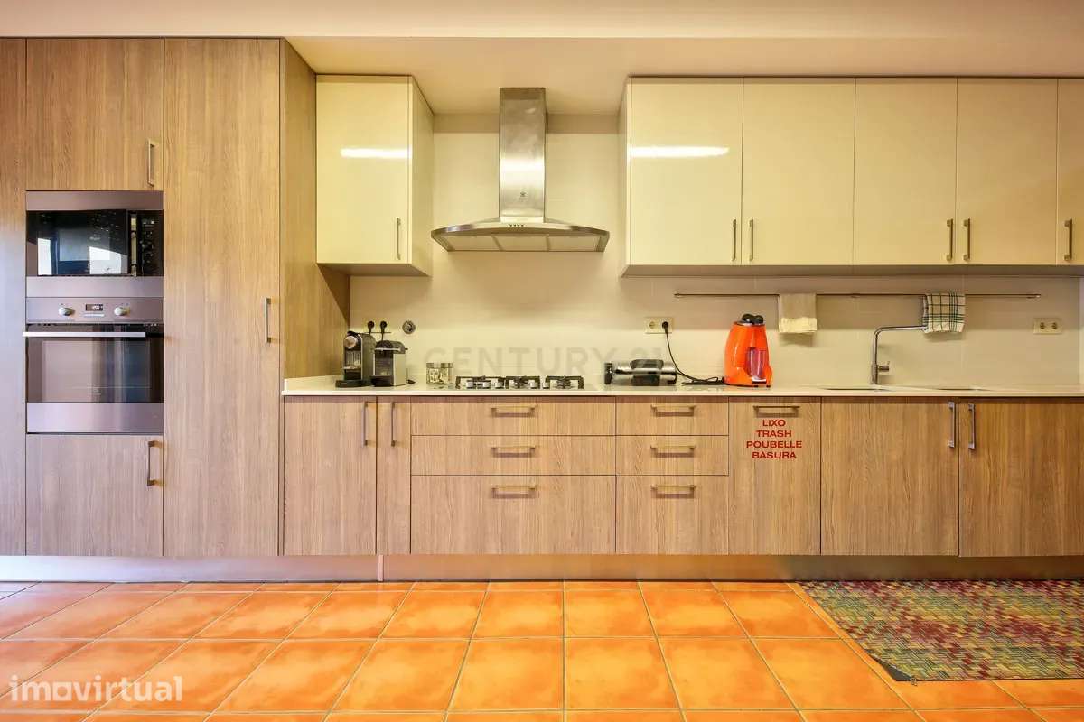 Propriedade T8 com Jardins, Lago e Potencial Alojamento -  Localização - Grande imagem: 5/60