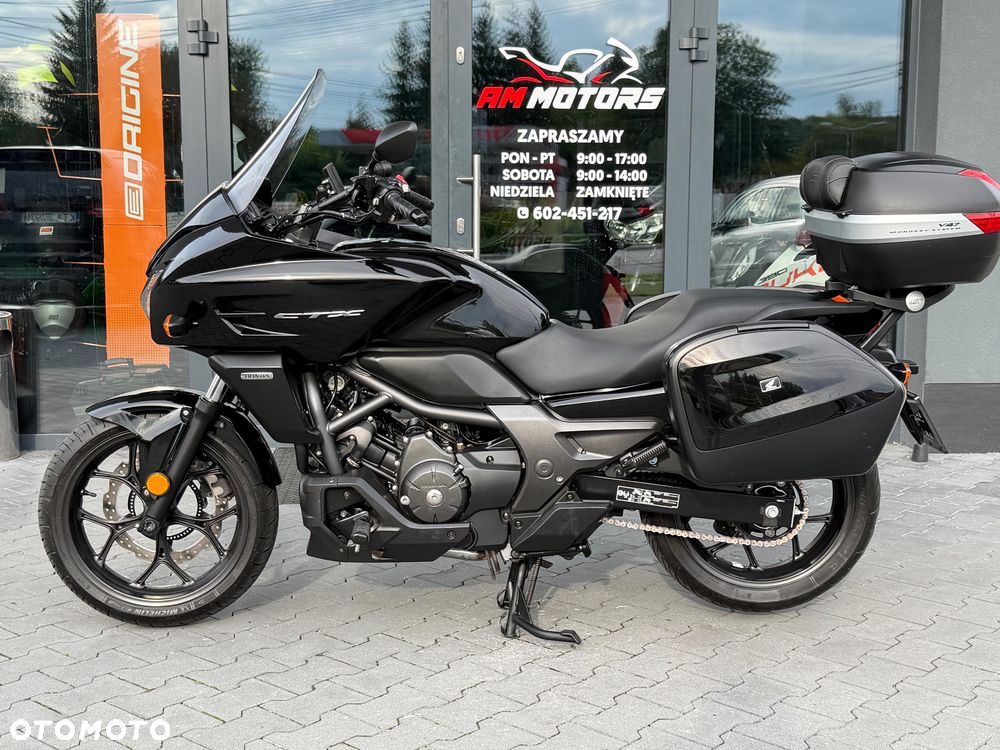 Honda CTX - 25