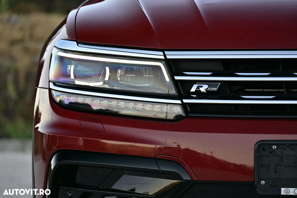Volkswagen Tiguan - 12