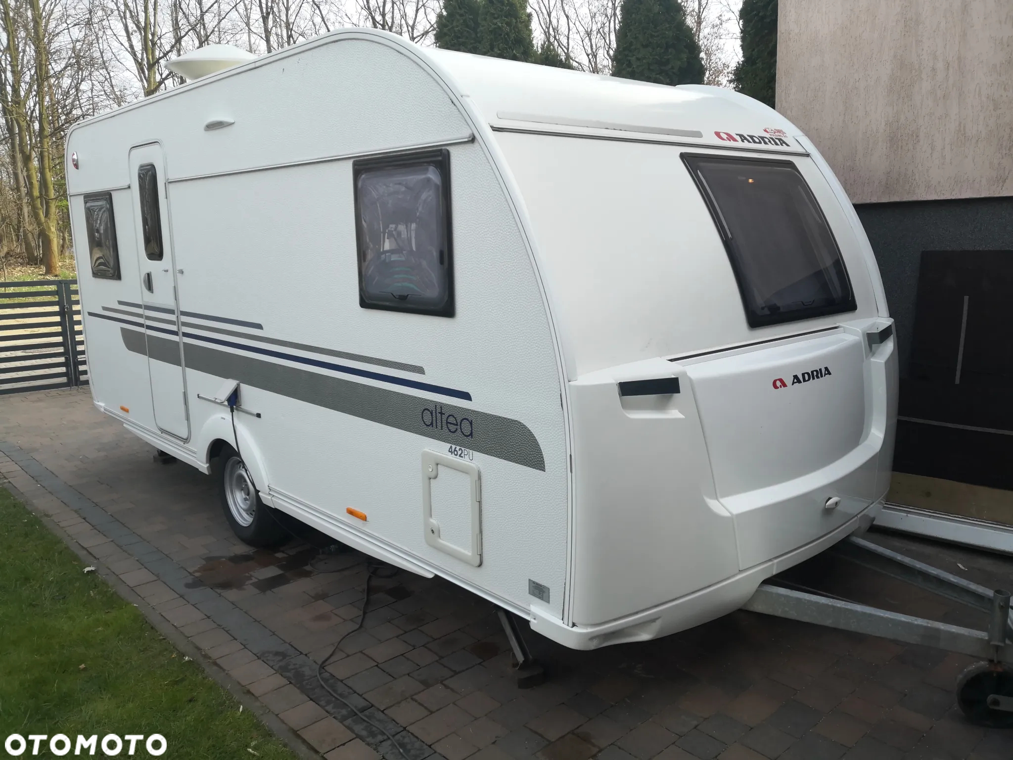 Adria Altea 462 pu - 3