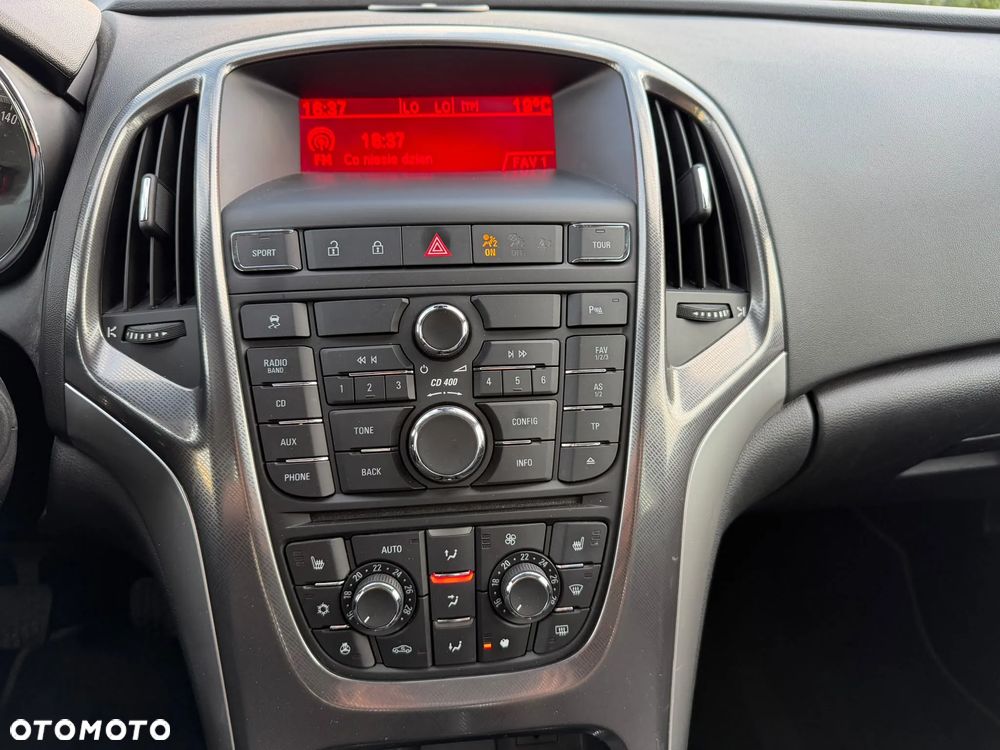 Opel Astra 1.6 Turbo Sport - 16