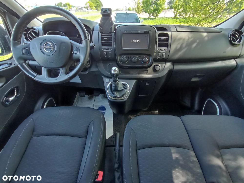 Opel Vivaro - 34