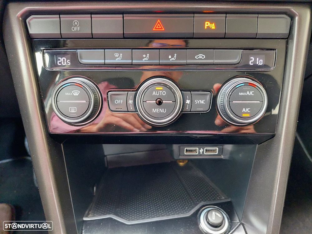 VW T-Roc 1.0 TSI Style - 41
