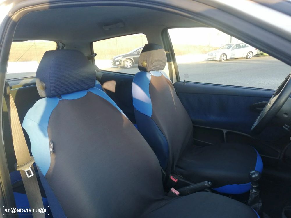 Fiat Punto 1.2 16V ELX - 4