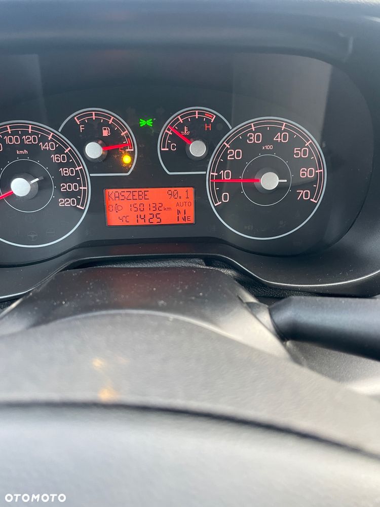 Fiat Grande Punto 1.4 8V Dualogic Active - 5