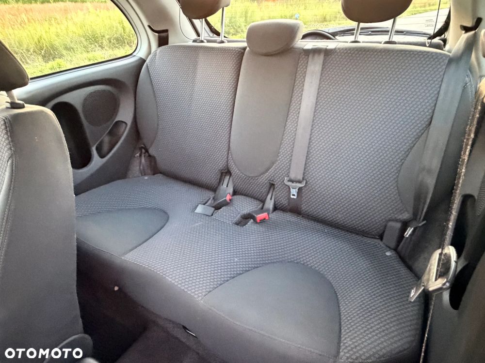 Nissan Micra 1.2 Visia - 8