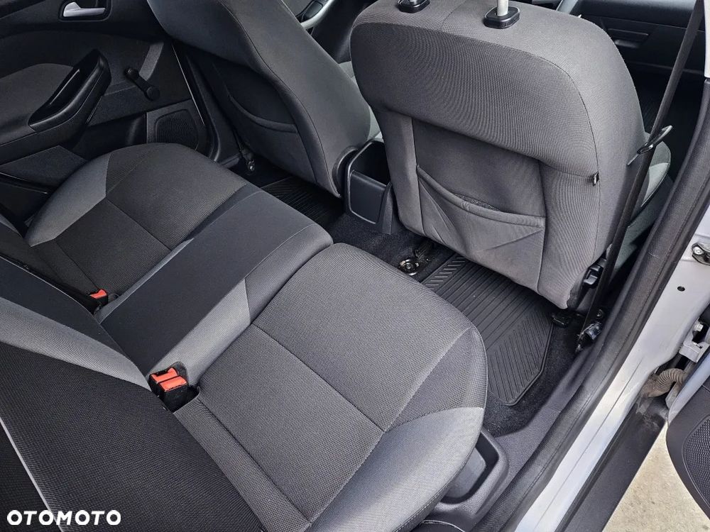 Ford Focus 1.6 TDCi Trend - 18