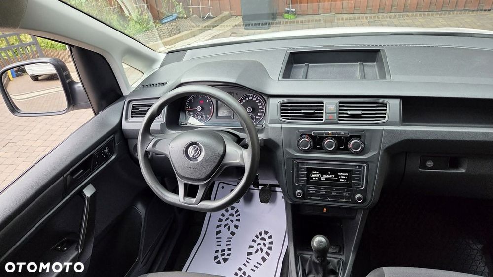 Volkswagen Caddy - 27
