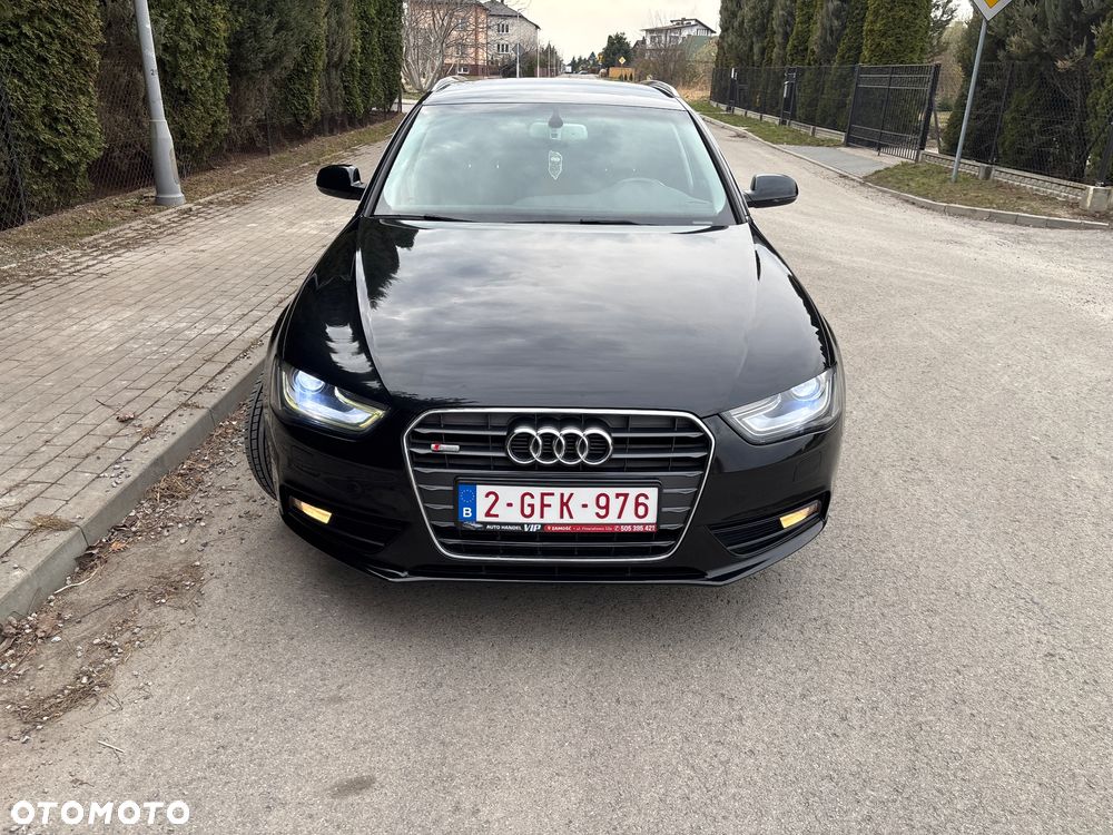 Audi A4 Avant - 6