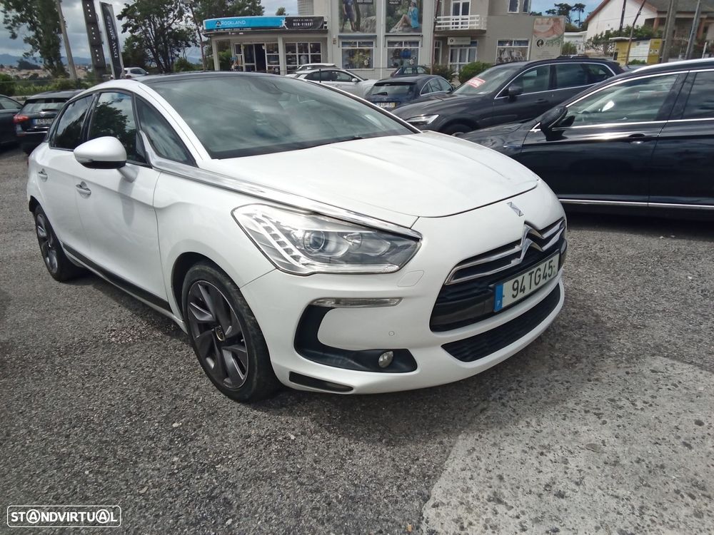 DS DS5 2.0 Hybrid4 Sport Chic - 1