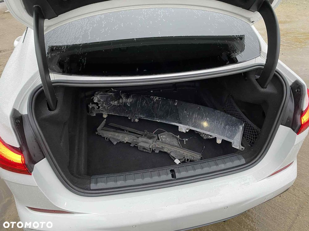 BMW Seria 2 218i M Sport - 22