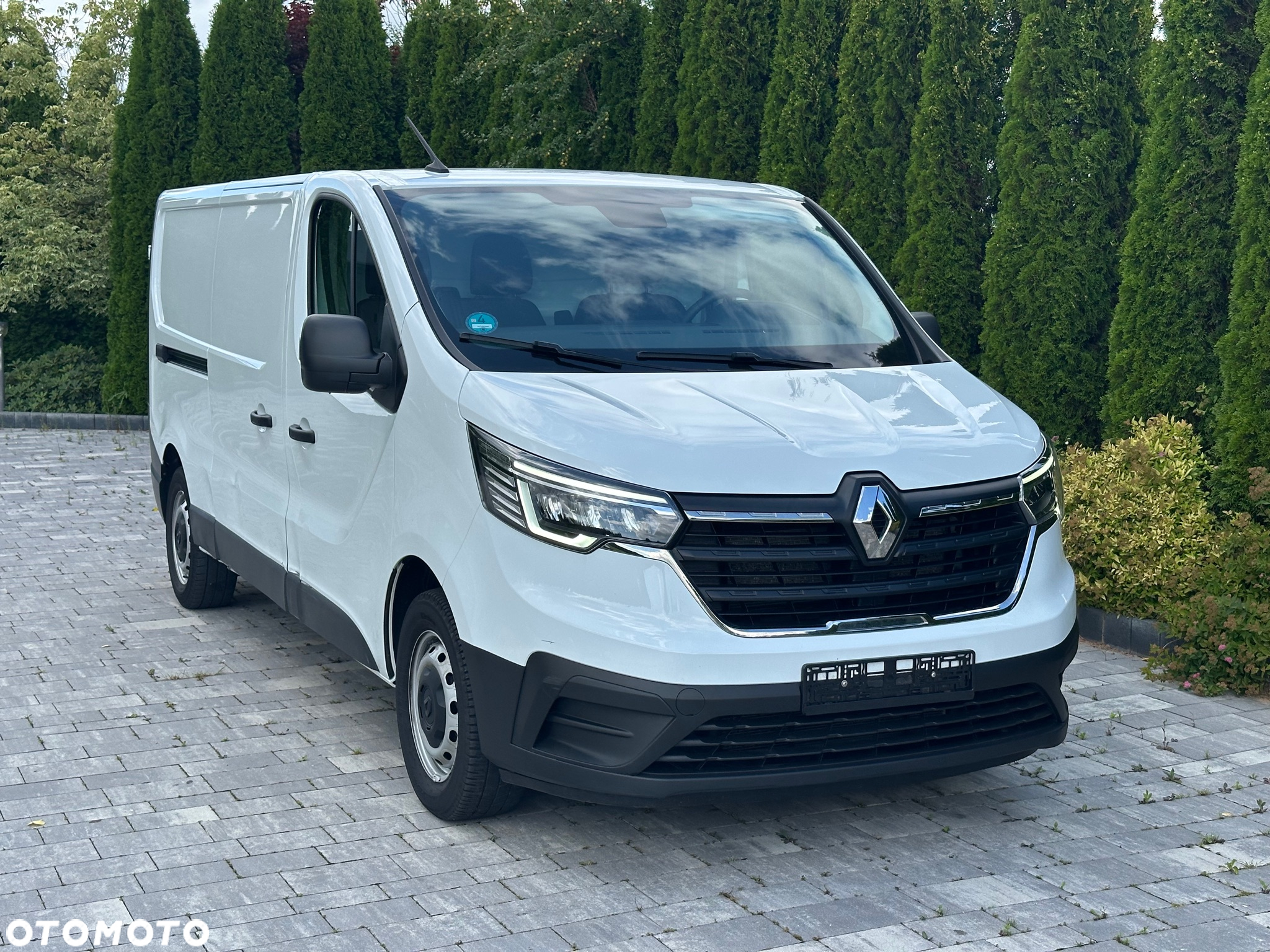 Renault / TRAFIC / 2.0 / L2H1 / LONG / - 6