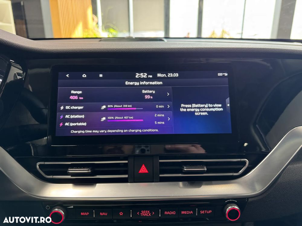 Kia Niro e-Niro 150 kW Vision - 22