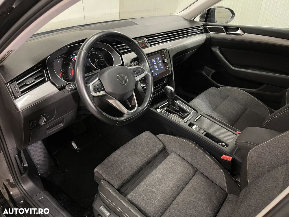 Volkswagen Passat 2023 photo 5