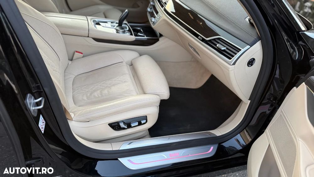 BMW Seria 7 740d xDrive - 21
