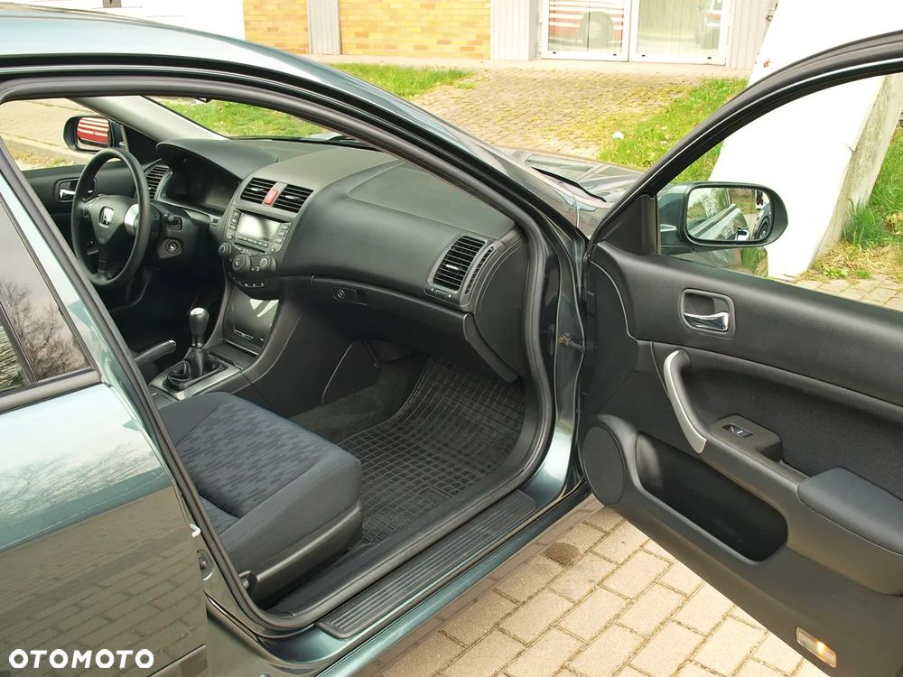 Honda Accord 2.0 Comfort - 20