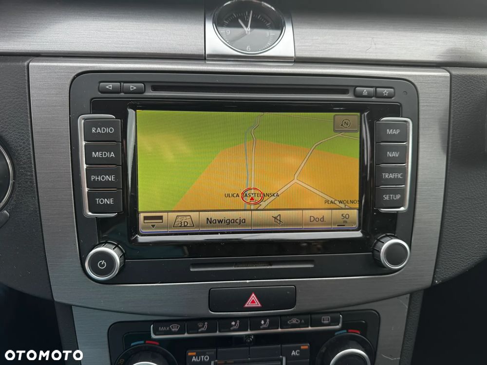 Volkswagen Passat 2.0 TDI DPF Comfortline DSG - 28