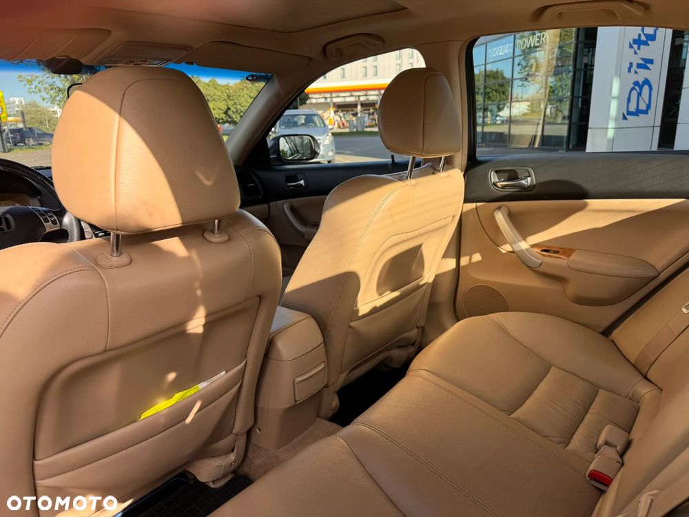 Honda Accord 2.4 i Executive - 9