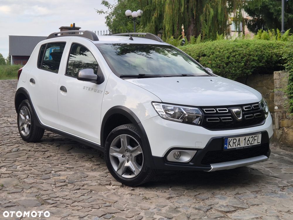 Dacia Sandero Stepway TCe 90 (S&S) Celebration - 14