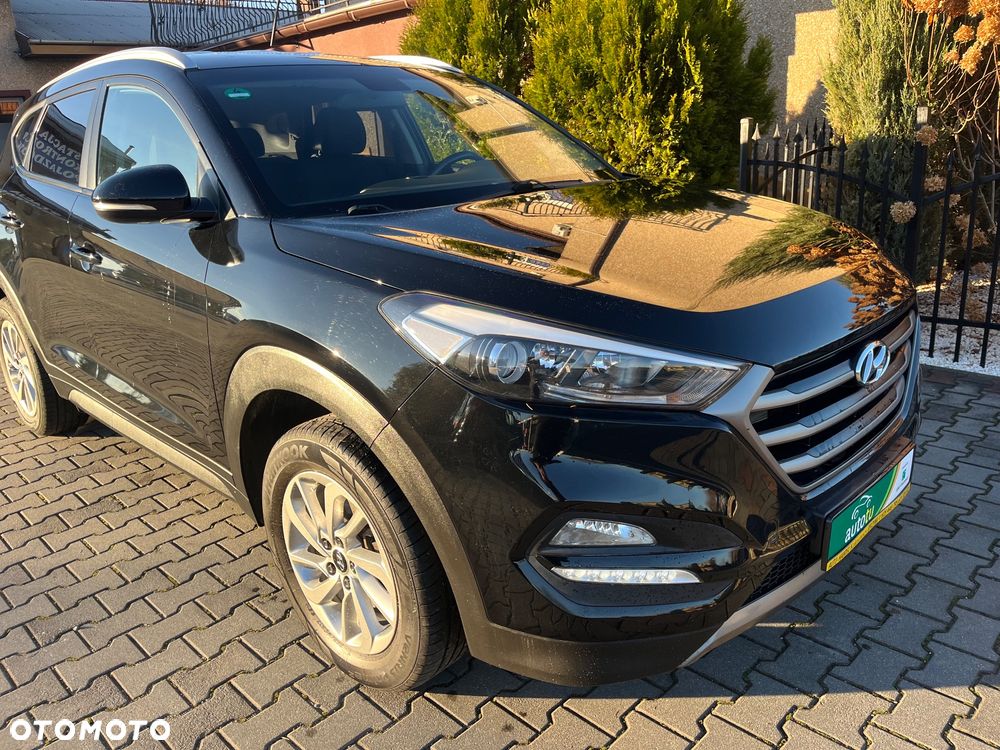 Hyundai Tucson blue 1.7 CRDi 2WD Intro Edition - 1
