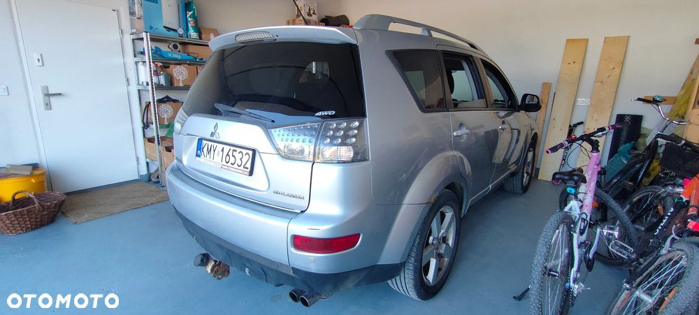 Mitsubishi Outlander 2.2 DID Instyle - 19