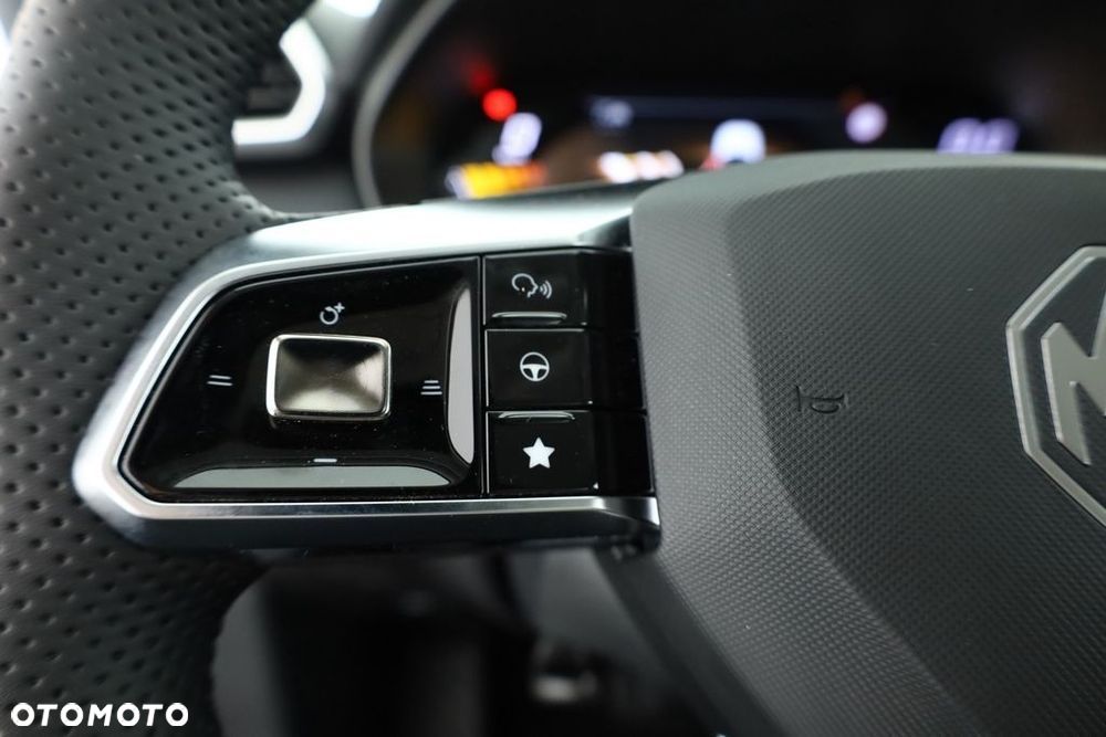 MG ZS 1.5 HEV+ Exclusive - 17