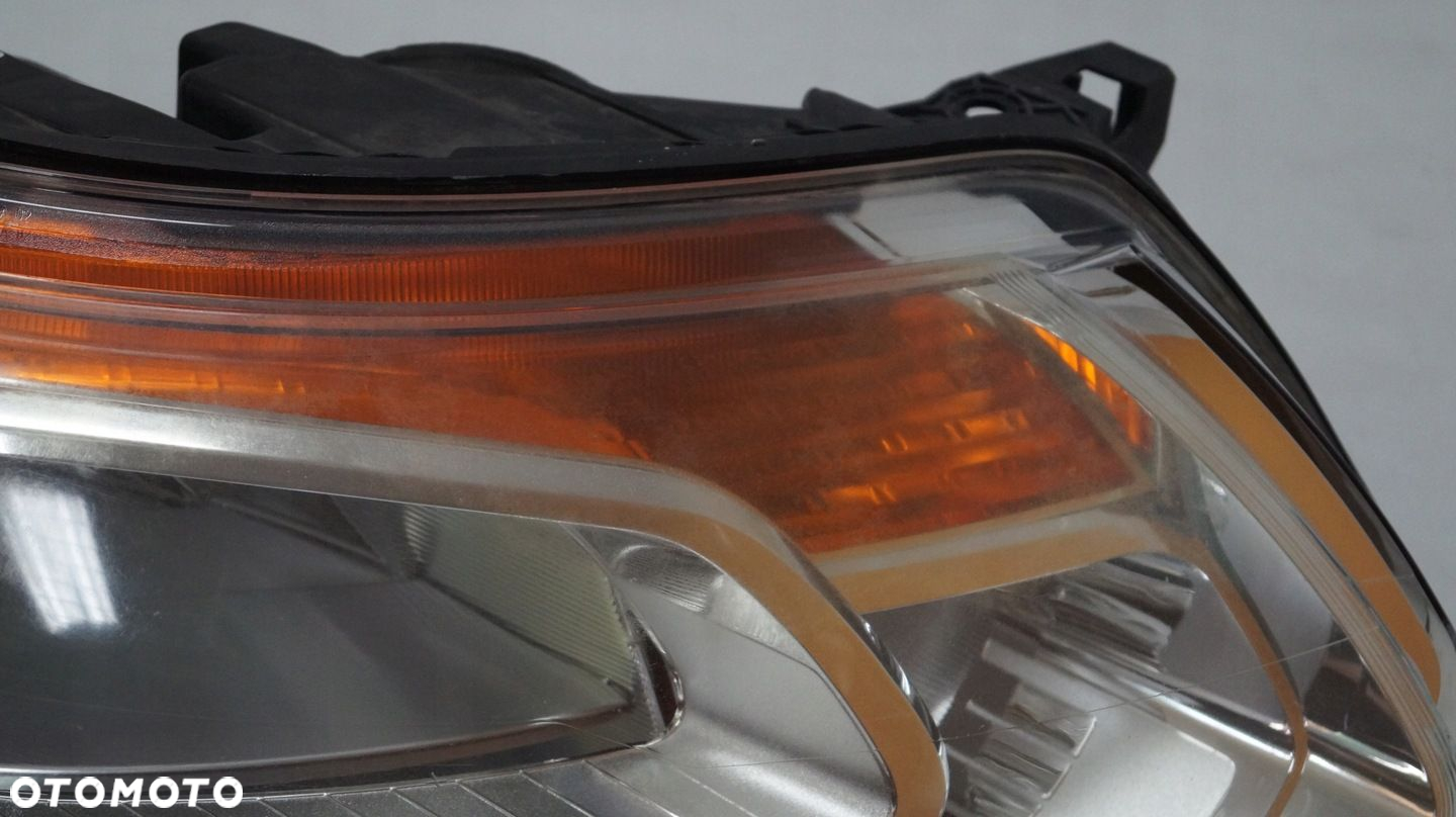 LAMPA PRZEDNIA PRAWA CITROEN C3 PICASSO - 4