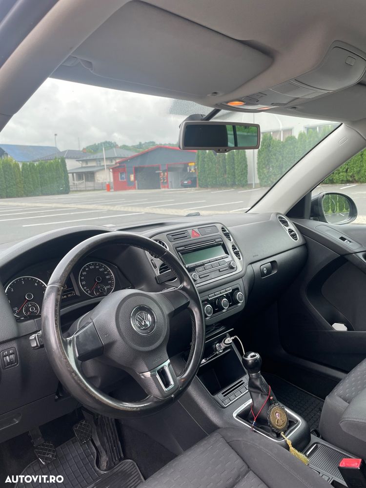 Volkswagen Tiguan 2.0 TDI 4Motion Track & Field - 5