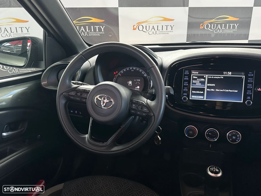 Toyota Aygo X Play - 14
