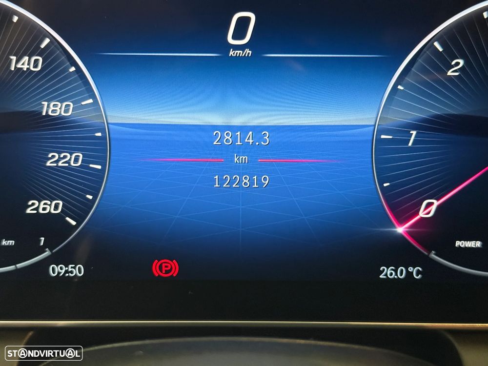 Mercedes-Benz GLC 220 d 4Matic 9G-TRONIC Avantgarde Advanced - 23