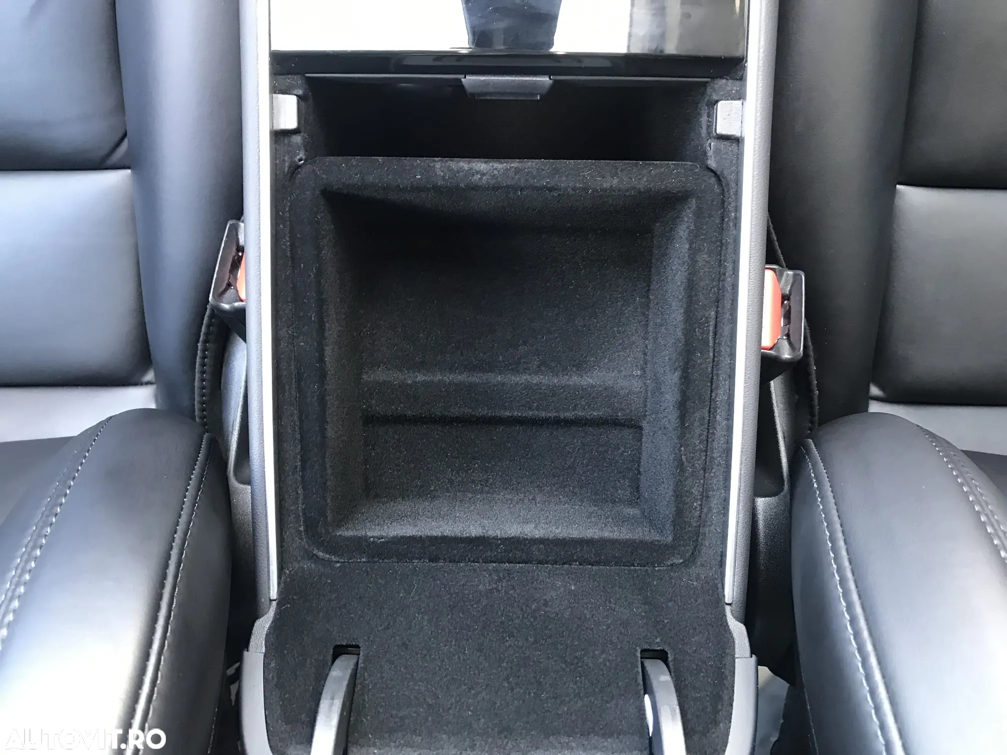 Tesla Model 3 AWD Dual Motor - 31