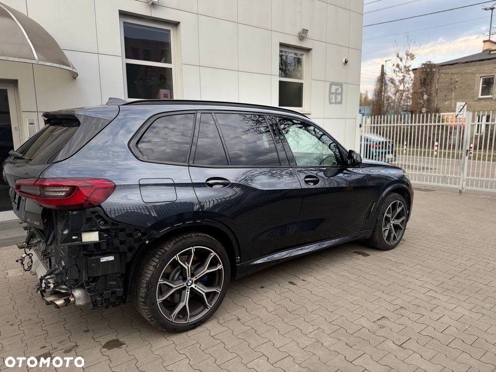 BMW X5 xDrive50i Sport-Aut - 11
