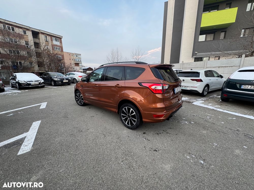 Ford Kuga 2.0 TDCi 4x4 Aut. ST-Line - 12