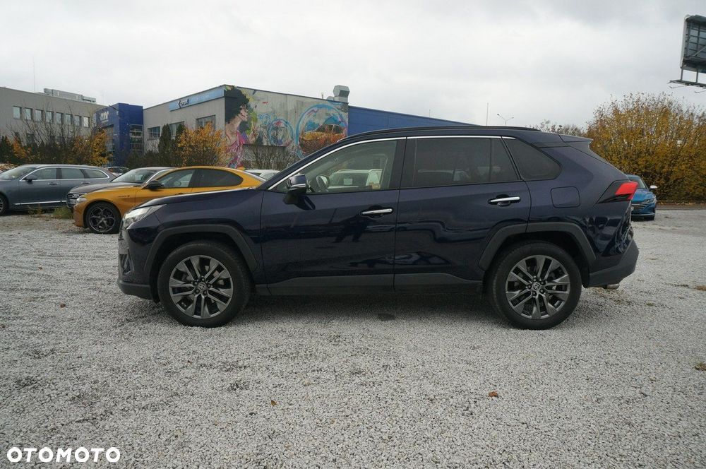 Toyota RAV4 - 9