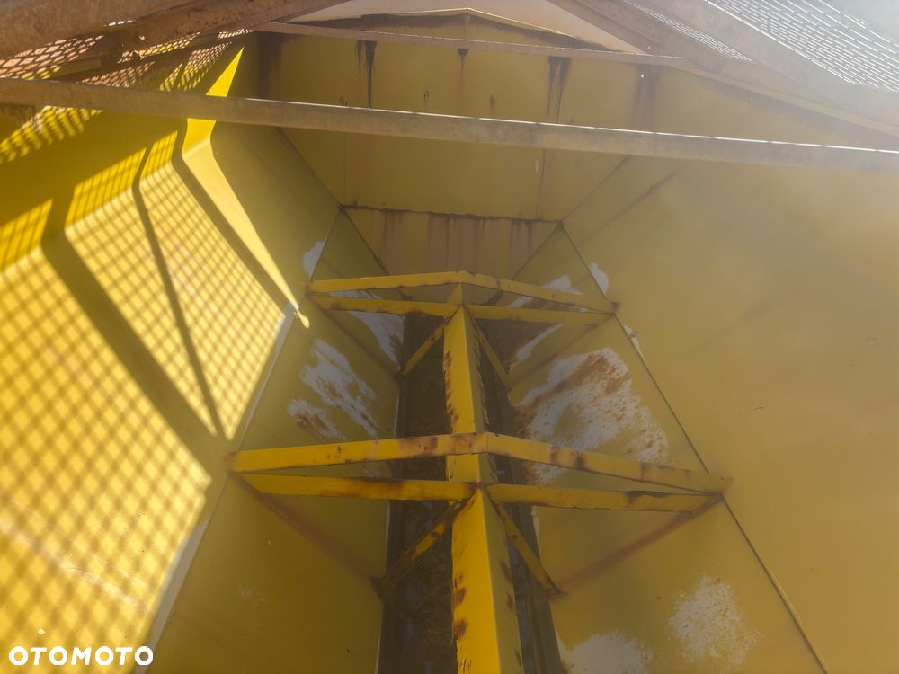 Mercedes-Benz AXOR 1824 4x2 piaskarka solarka schmidt pług - 8