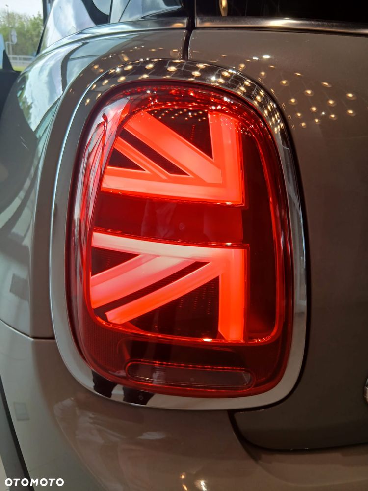 MINI Cooper SE Electric Trim - 20