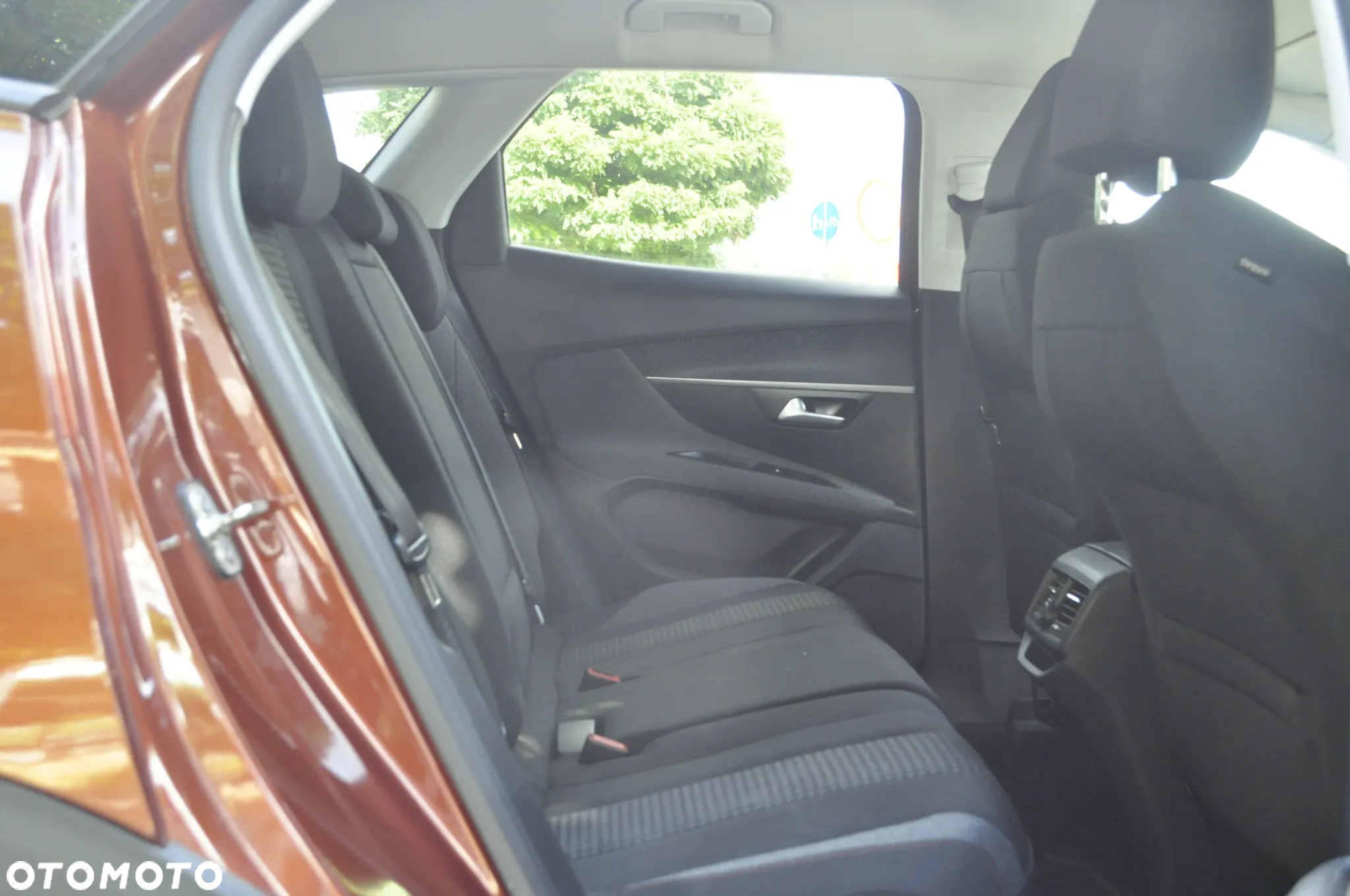 Peugeot 3008 BlueHDi 120 Stop & Start EAT6 Allure - 10