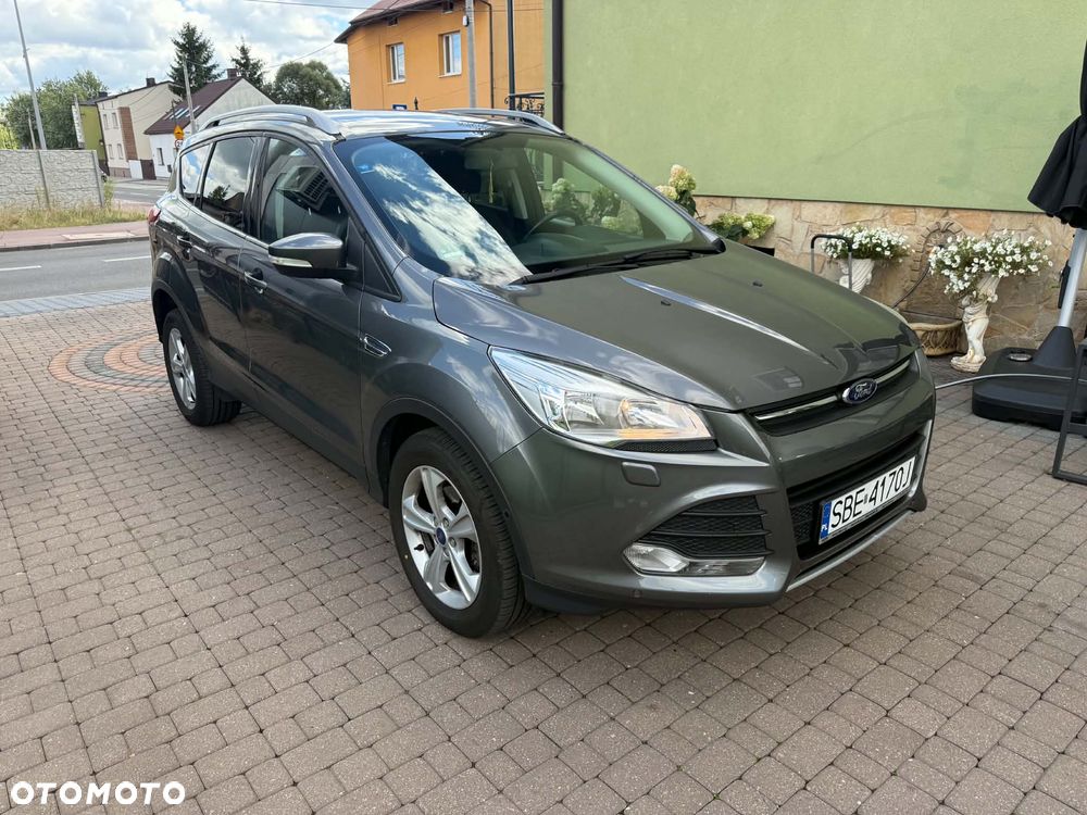 Ford Kuga 1.6 EcoBoost 2x4 Titanium - 11