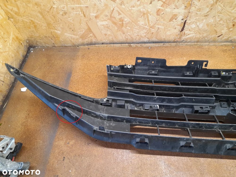 VW AMAROK 2 II 22- 2HJ GRILL ATRAPA N1XB-8350-A/C - 6